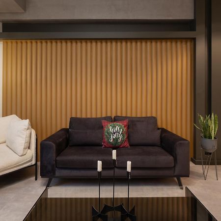 A Place 4U No6 - City Escape With Balcony Lounge & Open Living Space Athens Exterior photo