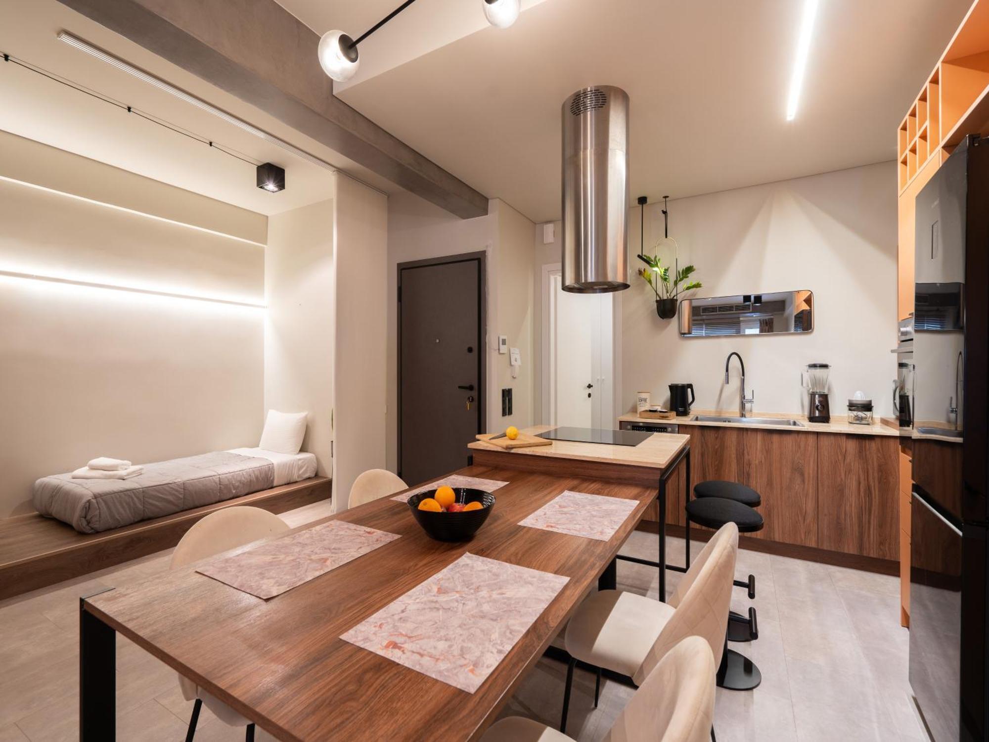 A Place 4U No6 - City Escape With Balcony Lounge & Open Living Space Athens Exterior photo