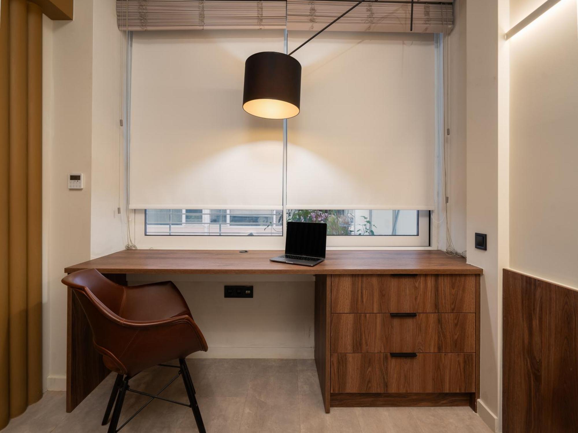 A Place 4U No6 - City Escape With Balcony Lounge & Open Living Space Athens Exterior photo